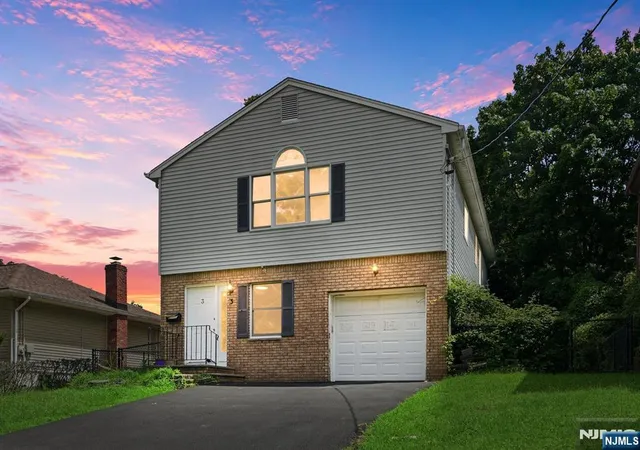 2nd image of 3 Pine St, Montvale, NJ 07645 | MLS# 26029482