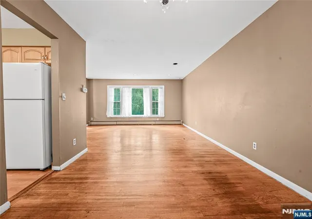 Photo 4 of Sale Pending at 1 Gary Ct, Park Ridge, NJ 07656 | MLS# 26029490 | Listing updated on 2026-09-16