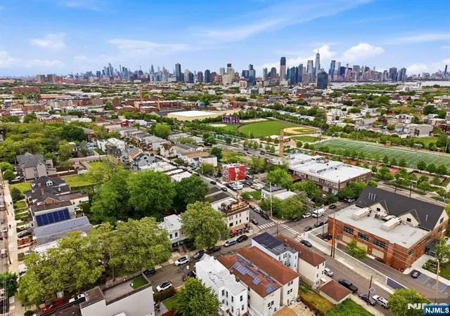 Photo 13 of Sale Pending at 22 Union St, Jersey City, NJ 07304 | MLS# 26029544 | Listing updated on 2026-10-09
