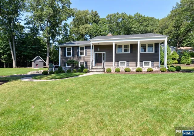 Photo 2 of Sale Pending at 769 Hickory Hill Rd, Wyckoff, NJ 07481 | MLS# 26029546 | Listing updated on 2026-09-03