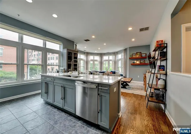 4th image of 1300 Grand St #316, Hoboken, NJ 07030 | MLS# 26029551