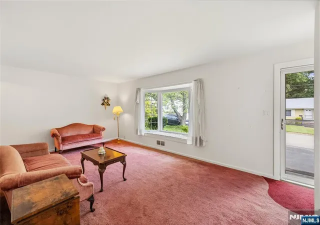 Photo 3 of Sale Pending at 161 Dyer Ave, Emerson, NJ 07630 | MLS# 26029557 | Listing updated on 2026-09-18