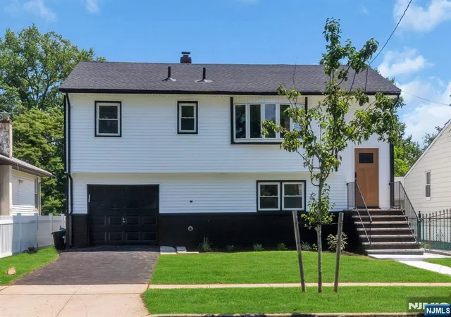 Photo 1 of Single family home for sale at 1307 Stockton St, Rahway, NJ 07065 | MLS# 26029574 | Listing updated on 2026-08-21