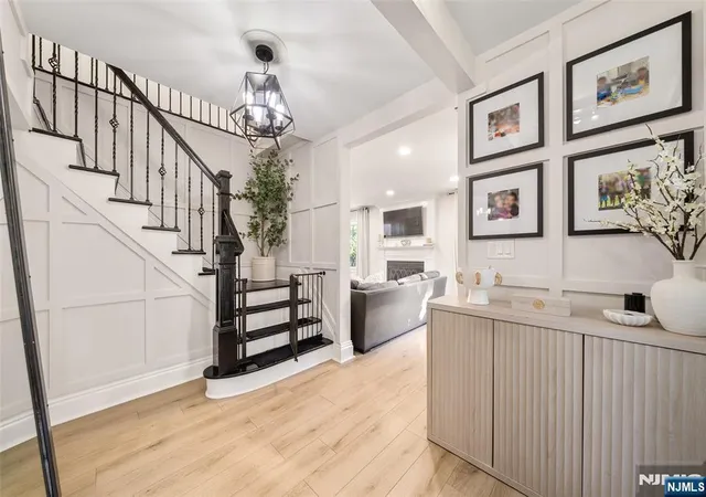 5th image of 1124 Abbott Blvd, Fort Lee, NJ 07024 | MLS# 26029584