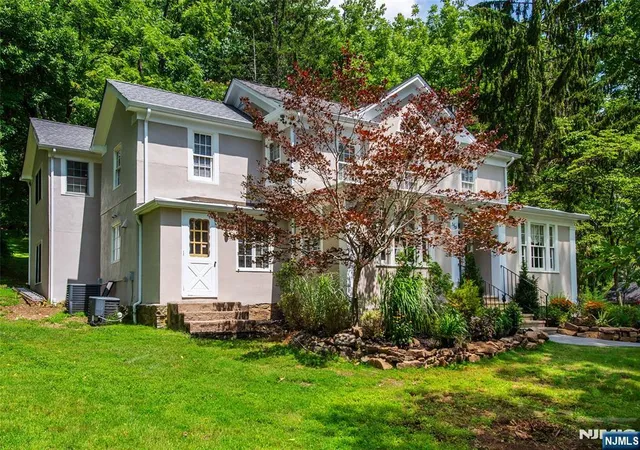 Photo 3 of Sale Pending at 159 Mountainside Rd, Mendham Township, NJ 07945 | MLS# 26029585 | Listing updated on 2026-09-25