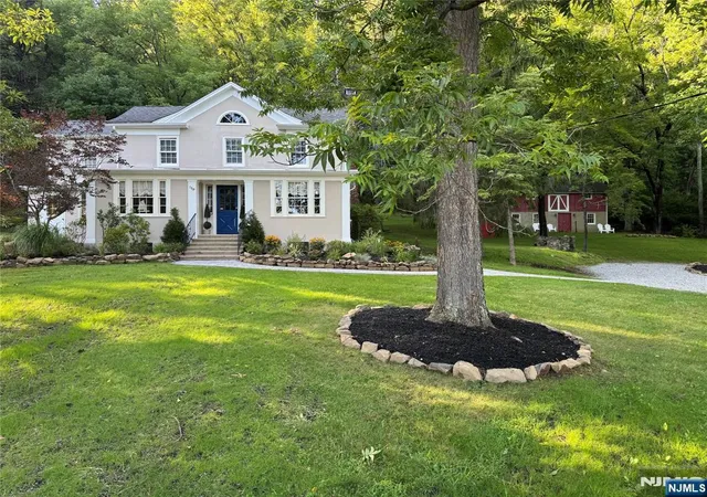 Photo 4 of Sale Pending at 159 Mountainside Rd, Mendham Township, NJ 07945 | MLS# 26029585 | Listing updated on 2026-09-25