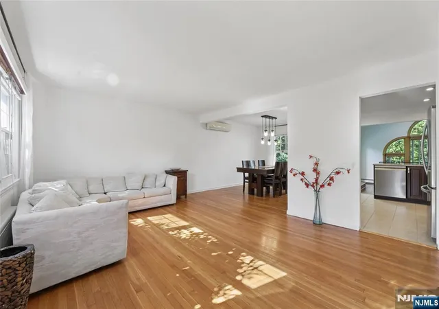 Photo 4 of Single family home for sale at 16-03 Radburn Rd, Fair Lawn, NJ 07410 | MLS# 26029613 | Listing updated on 2026-08-15