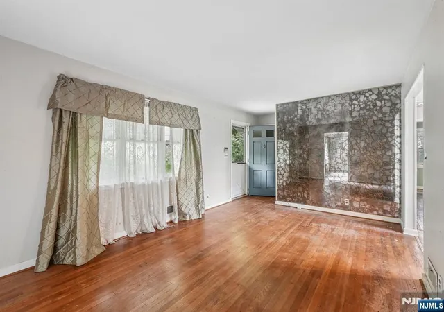 9th image of 783 Sunset Ter, Franklin Lakes, NJ 07417 | MLS# 26029616