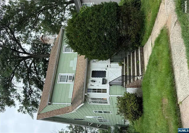 Photo 1 of Sale Pending at 41 Westervelt Pl, Westwood, NJ 07675 | MLS# 26029642 | Listing updated on 2026-08-17