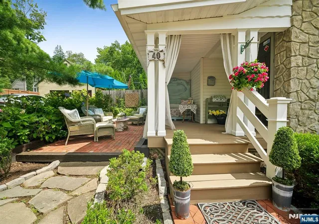Photo 3 of Sale Pending at 40 Edgewood Ave, West Orange, NJ 07052 | MLS# 26029643 | Listing updated on 2026-08-14