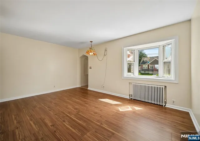 Photo 3 of Single family home for sale at 9-14 6Th St, Fair Lawn, NJ 07410 | MLS# 26029655 | Listing updated on 2026-09-13