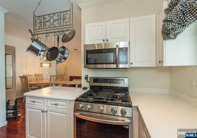 Photo 3 of Sale Pending at 607 Brittany Dr, Wayne, NJ 07470 | MLS# 26029680 | Listing updated on 2026-08-17