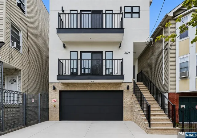 Multi family home for sale at 369 6Th Ave, Newark, NJ 07107 | MLS# 26029694