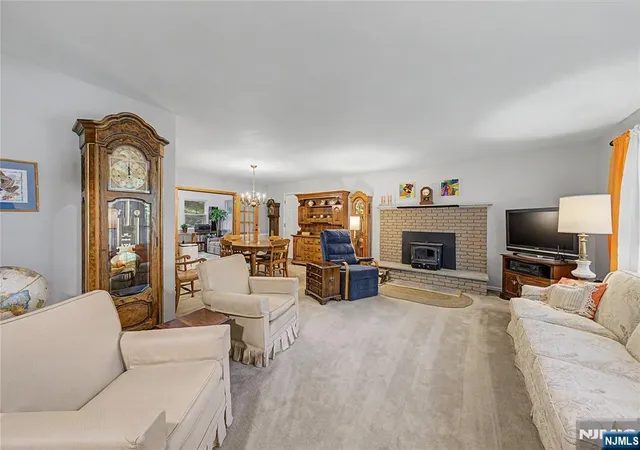 Photo 3 of Land for sale at 5 Horizon Dr, Denville Township, NJ 07834 | MLS# 26029765 | Listing updated on 2026-10-08