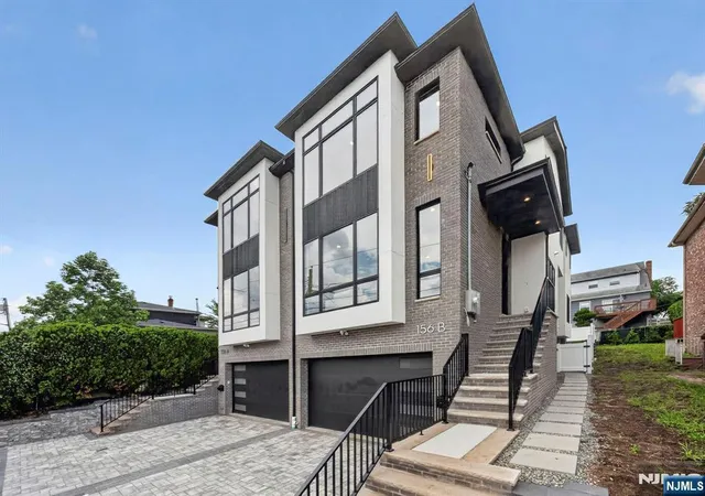 Photo 4 of Multi family home for sale at 156 Morningside Ln, Palisades Park, NJ 07650 | MLS# 26029779 | Listing updated on 2026-08-11