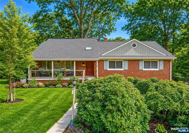1st image of 64 Grandview Dr, North Haledon, NJ 07508 | MLS# 26029803