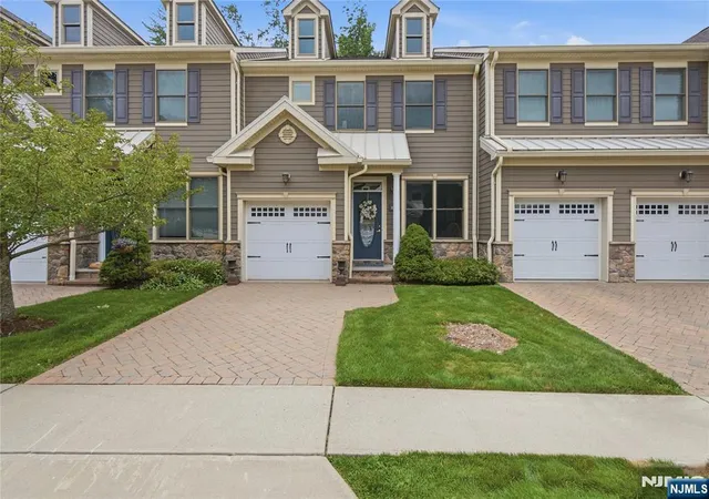 2nd image of 1005 Whitney Ln, Allendale, NJ 07401 | MLS# 26029814