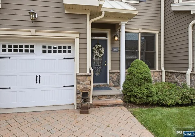 5th image of 1005 Whitney Ln, Allendale, NJ 07401 | MLS# 26029814