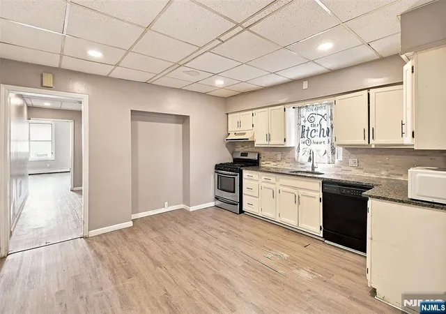 5th image of 39 La France Ave, Bloomfield, NJ 07003 | MLS# 26029841