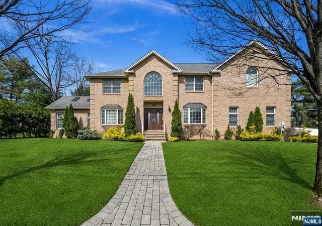 Photo 1 of Single family home for sale at 683 Victoria Ave, Paramus, NJ 07652 | MLS# 26029889 | Listing updated on 2026-08-07