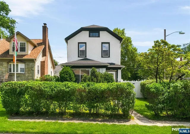 3rd image of 274 Brighton Ave, East Orange, NJ 07017 | MLS# 26029898