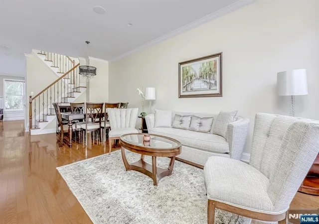 Photo 3 of Sale Pending at 1004 Whitney Ln, Allendale, NJ 07401 | MLS# 26029926 | Listing updated on 2026-08-20