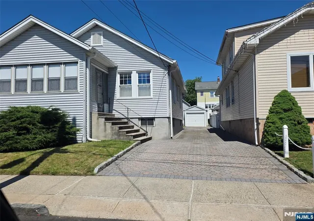 Photo 1 of Sale Pending at 9 Hillside Pl, North Arlington, NJ 07031 | MLS# 26029938 | Listing updated on 2026-08-28