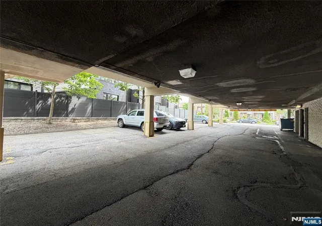 2nd image of 1 Wall St, Fort Lee, NJ 07024