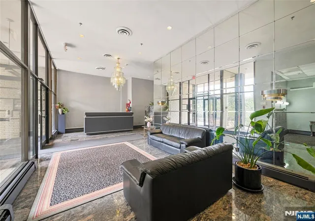3rd image of 1 Wall St, Fort Lee, NJ 07024