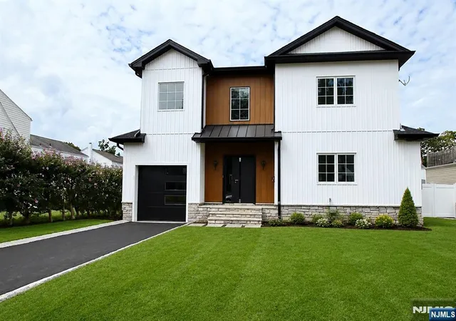 Photo 2 of Single family home for sale at 9 02 3rd St, Fair Lawn, NJ 07410 | MLS# 26029952 | Listing updated on 2026-08-23