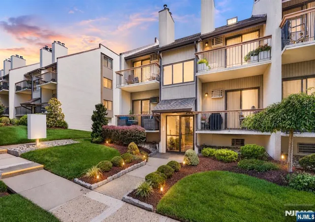 Photo 1 of Sale Pending at 102 West Ridge Mews, Wood Ridge, NJ 07075 | MLS# 26030019 | Listing updated on 2026-09-04