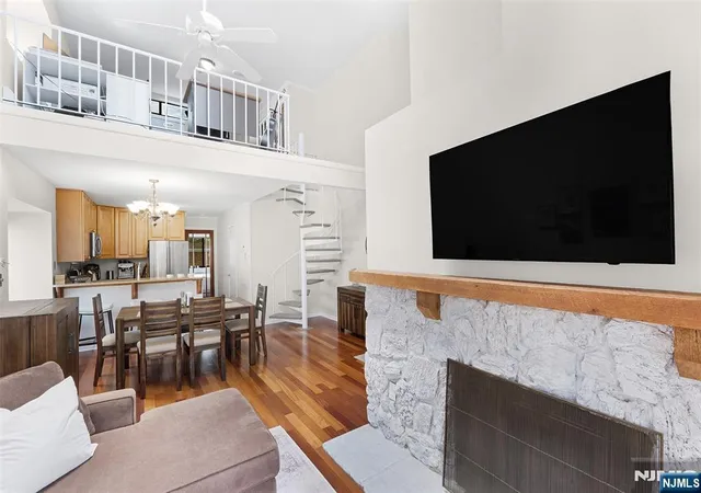 Photo 3 of Sale Pending at 102 West Ridge Mews, Wood Ridge, NJ 07075 | MLS# 26030019 | Listing updated on 2026-09-04
