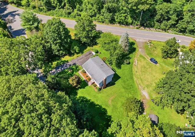 30th image of 5 Apshawa Cross Rd, West Milford, NJ 07480 | MLS# 26030028