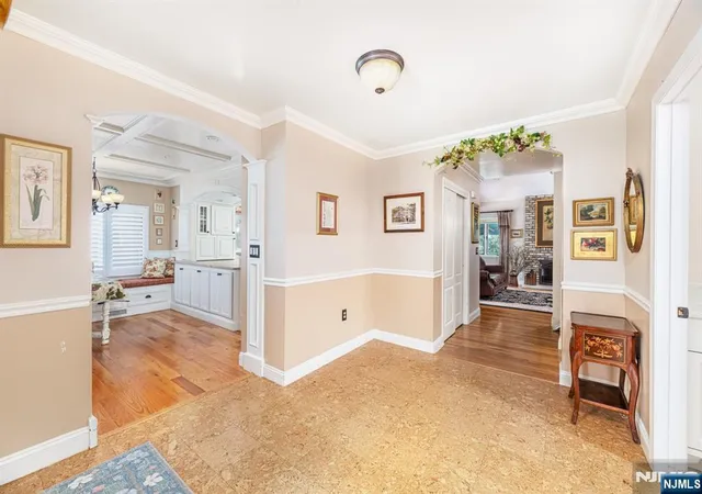 4th image of 9 Grist Ml Run, Mahwah, NJ 07430 | MLS# 26030053