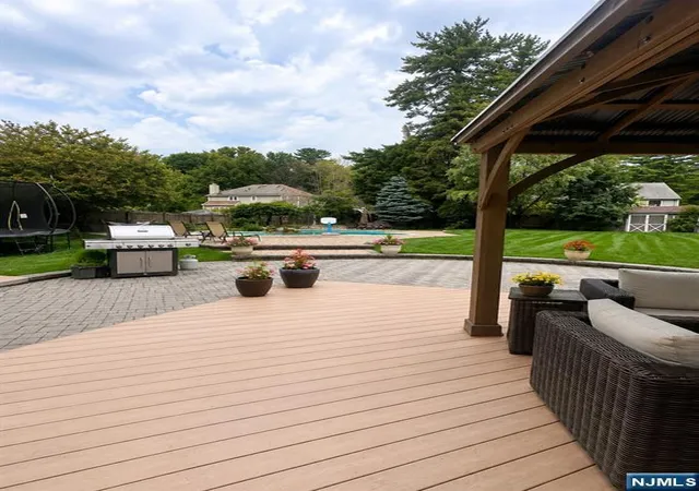 16th image of 19 Hunterdon Pl, West Milford, NJ 07480 | MLS# 26030054