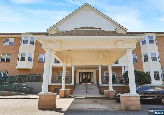 Photo 2 of Sale Pending at 401 Dercole #211, Norwood, NJ 07648 | MLS# 26030088 | Listing updated on 2026-09-03