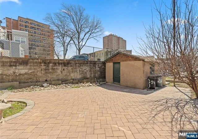 37th image of 244 Lincoln Ave, Cliffside Park, NJ 07010 | MLS# 26030114