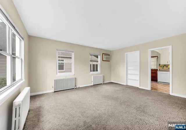 Photo 3 of Sale Pending at 30 Pequannock Ave, Pompton Lakes, NJ 07442 | MLS# 26030117 | Listing updated on 2026-08-22