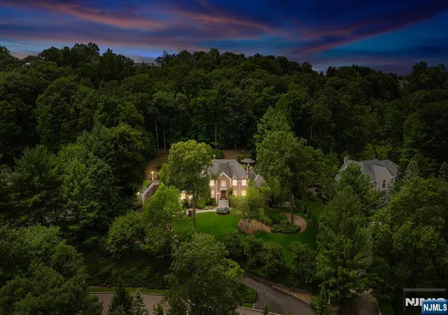 1st image of 27 Shinnecock Trl, Franklin Lakes, NJ 07417 | MLS# 26030142
