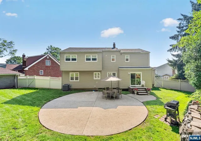 44th image of 26 Coppola Ct, Clifton, NJ 07013 | MLS# 26030182