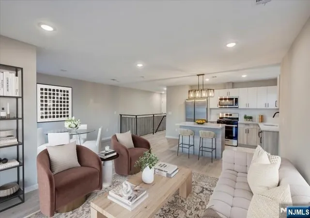 Listing Photo 4 - Condo for sale in building located at 62 Columbia Ave, Newark City, NJ 07102