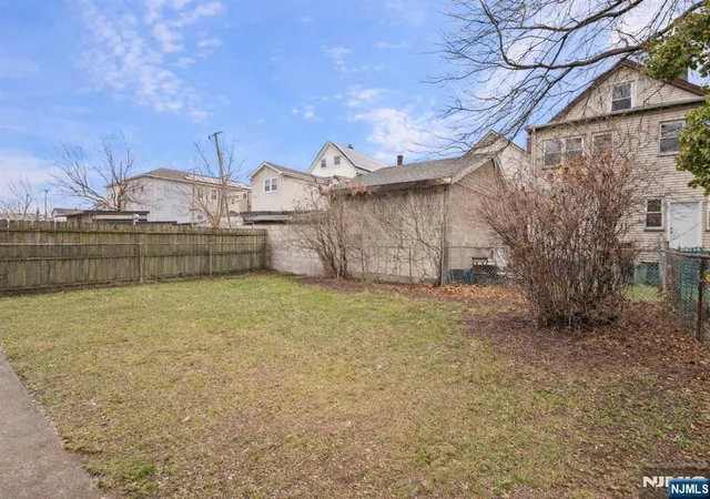 Photo 31 of Multi family home for sale at 33 35 Delaware St, Elizabeth, NJ 07206 | MLS# 26030218 | Listing updated on 2026-08-23