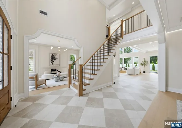 Photo 3 of Single family home for sale at 92 Oliver Rd, Paramus, NJ 07652 | MLS# 26030240 | Listing updated on 2026-09-17