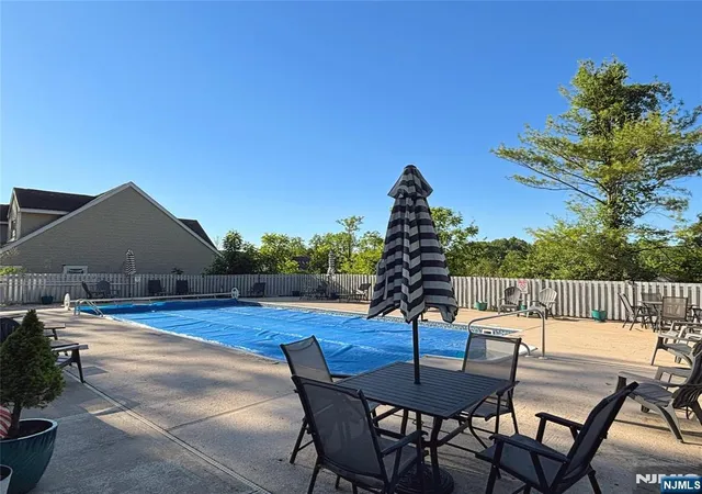 9th image of 135 Falcon Ridge Way, Hamburg, NJ 07419 | MLS# 26030246