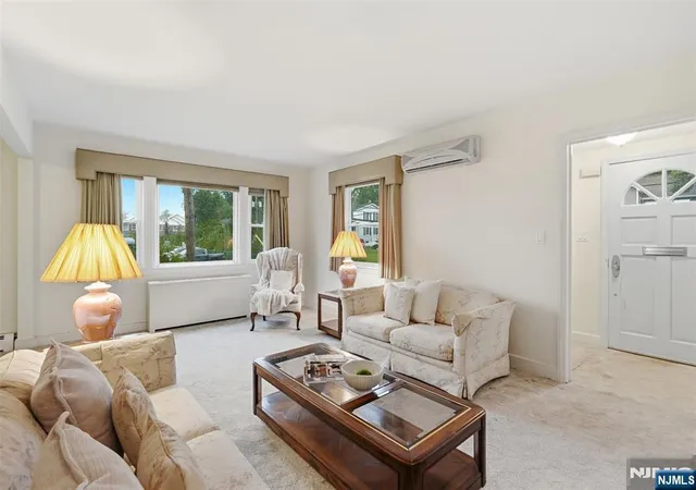 3rd image of 26 Dora Ave, Waldwick, NJ 07463 | MLS# 26030251