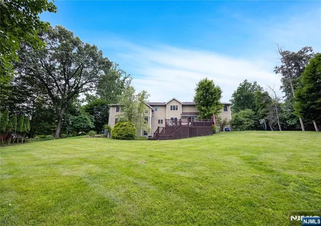 49th image of 68 Eagle Rim Rd, Upper Saddle River, NJ 07458 | MLS# 26030287