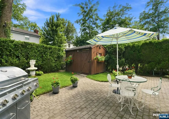 3rd image of 65 Hickory St, Englewood Cliffs, NJ 07632 | MLS# 26030332