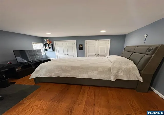 2nd image of 22 High St, Bound Brook, NJ 08805 | MLS# 26030340