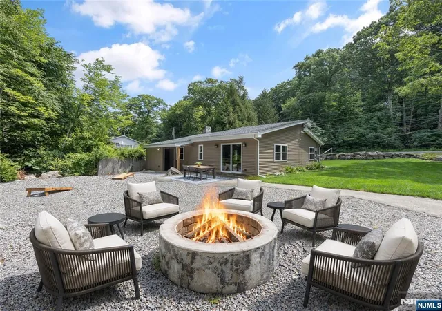 2nd image of 17 Birch Dr, Vernon, NJ 07422 | MLS# 26030390