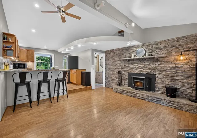 3rd image of 17 Birch Dr, Vernon, NJ 07422 | MLS# 26030390